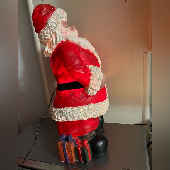 Vintage Sparkling Electrical LEDLights in Santa Originally Purchased Early 1990s - Picture 8 of 12